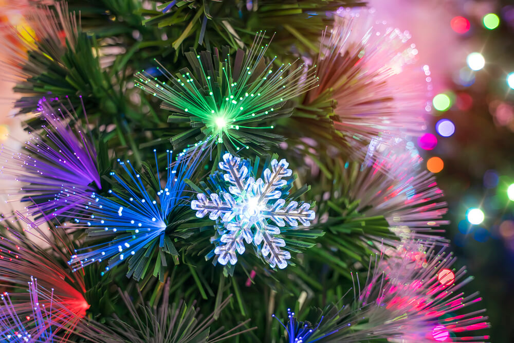 Can you hang decorations on a fibre-optic Christmas tree?
