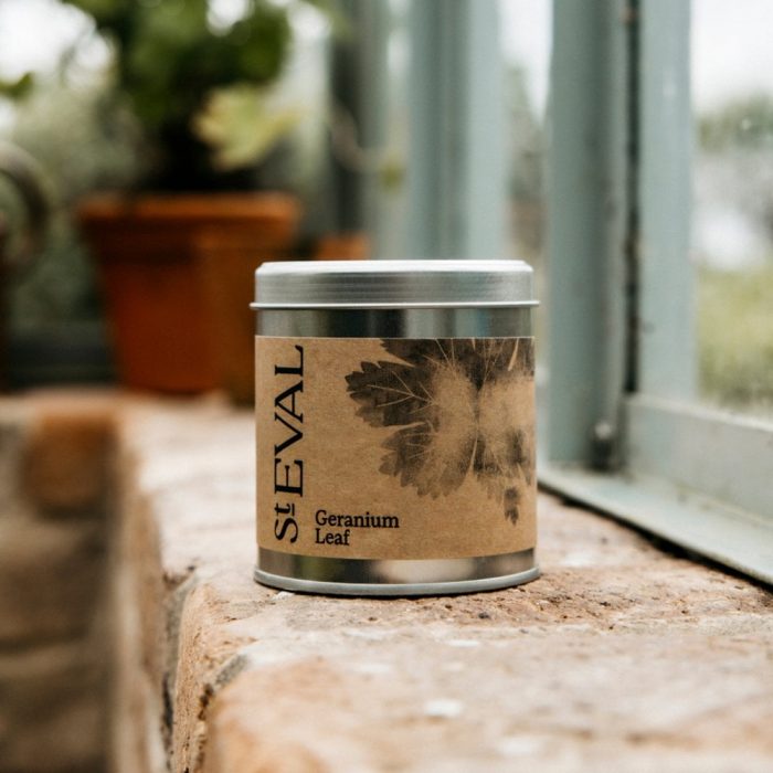 St Eval - Geranium Leaf-Scented Tin Candle
