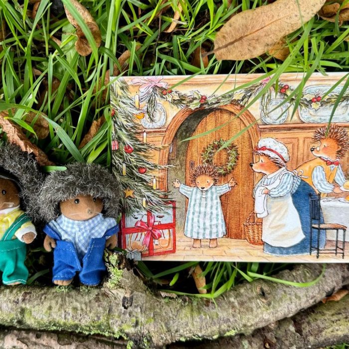 The Porch Fairies
Brian Paterson Is That For Me? Pack of 8 Christmas Cards