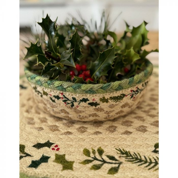 The Braided Rug Company
Christmas Jute Braided Mini Basket
