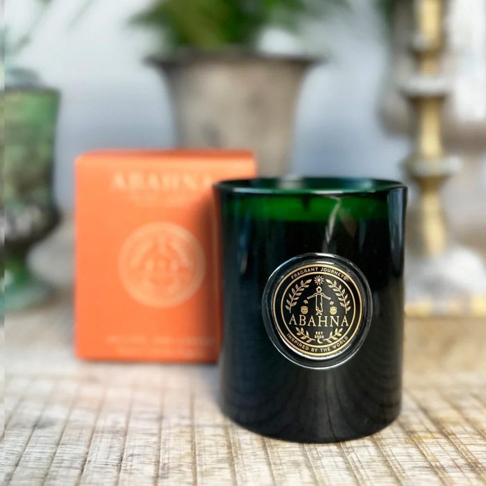 Abahna
Mandarin & Sicilian Bergamot Natural Wax Candle