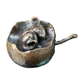 Miniature Bronze Mouse in Apple