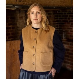 Demi Camel Gilet