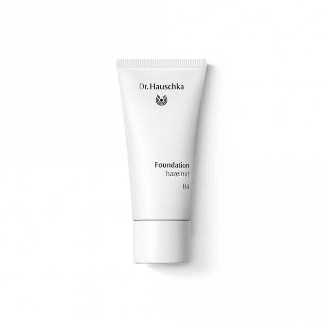 Dr. Hauschka Foundation 04 Hazelnut