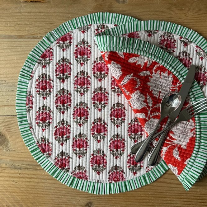Essential Designs London White & Orange Floral Round Quilted Reversible Tablemat