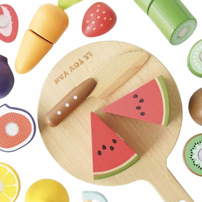 Le Toy Van Wooden Chopping Board & Super Foods