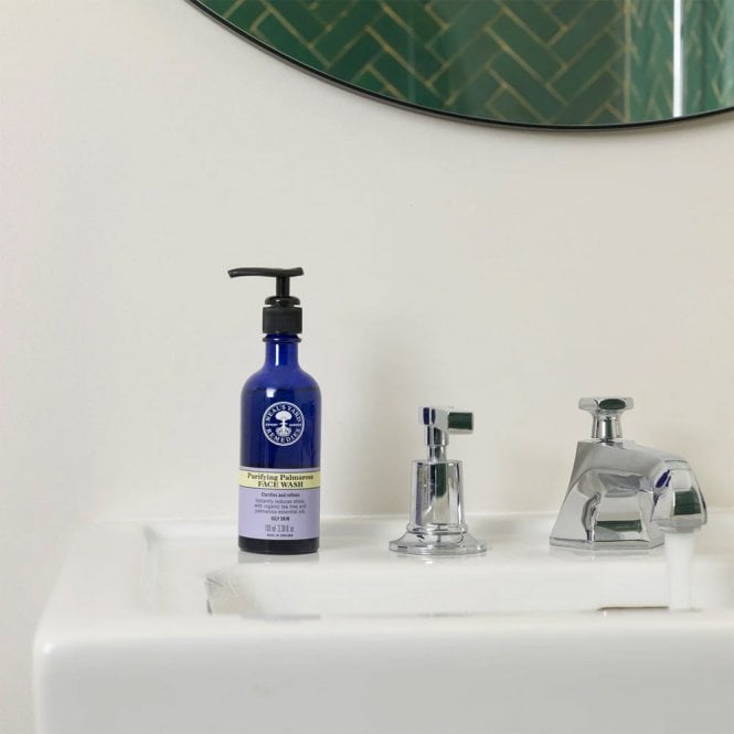 Neal's Yard Remedies Purifying Palmarosa Facial Wash